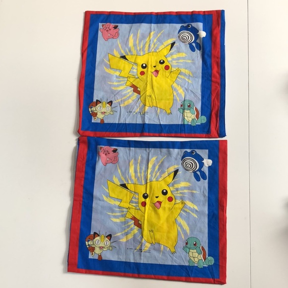 SET of 2 Cushion Covers - Pokémon - Picture 2 of 6